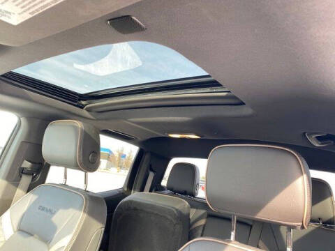 2023 GMC Canyon Denali