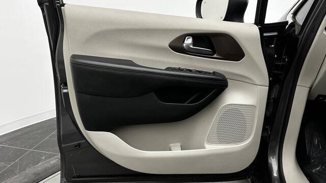 2019 Chrysler Pacifica LX