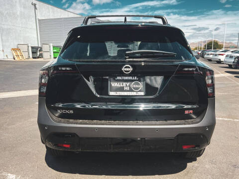 2026 Nissan Kicks SR