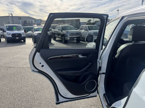 2017 Audi Q5 3.0T quattro Premium Plus