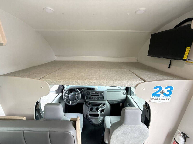 2027 Ford E-Series