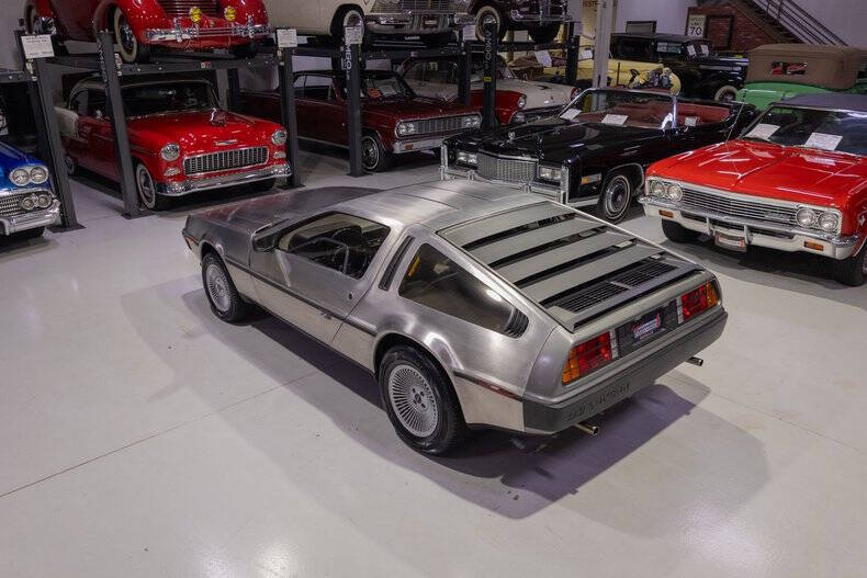 1981 DeLorean DMC-12
