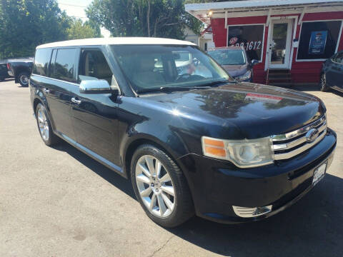 2010 Ford Flex for sale at Universal Auto Sales in Salem OR