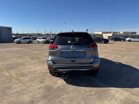 2017 Nissan Rogue Hybrid