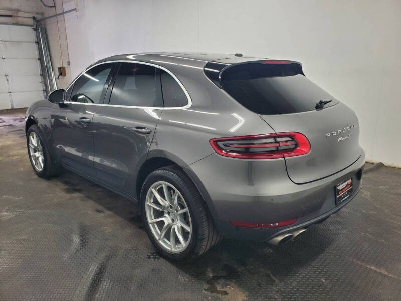 2016 Porsche Macan S