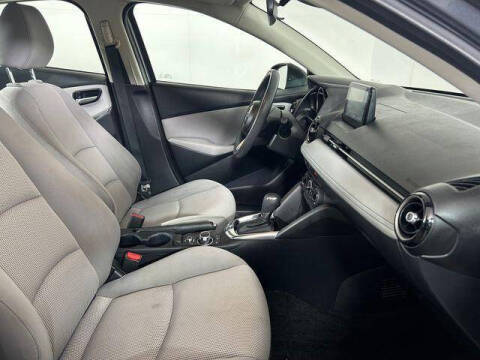 2019 Toyota Yaris XLE