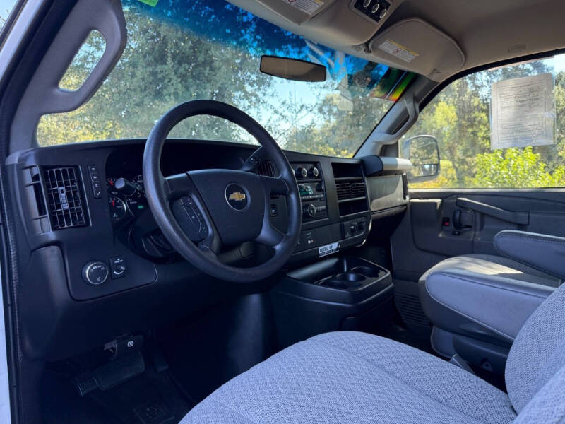 2016 Chevrolet Express LT 3500