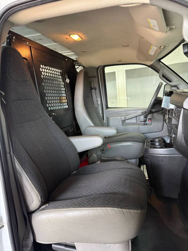 2019 Chevrolet Express 2500
