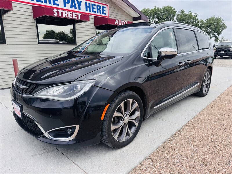 2017 Chrysler Pacifica Limited