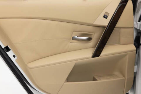 2004 BMW 5 Series 545i