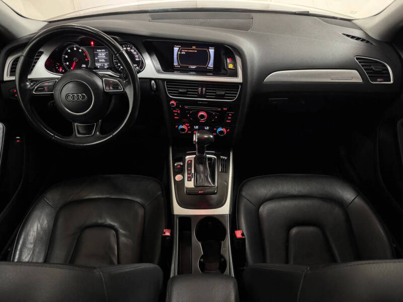 2016 Audi A4 2.0T quattro Premium