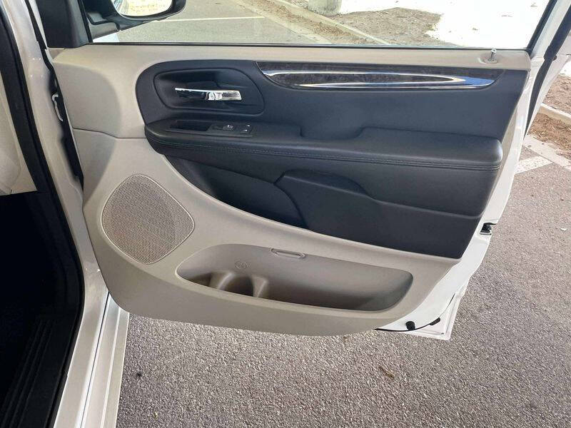 2016 Dodge Grand Caravan SE