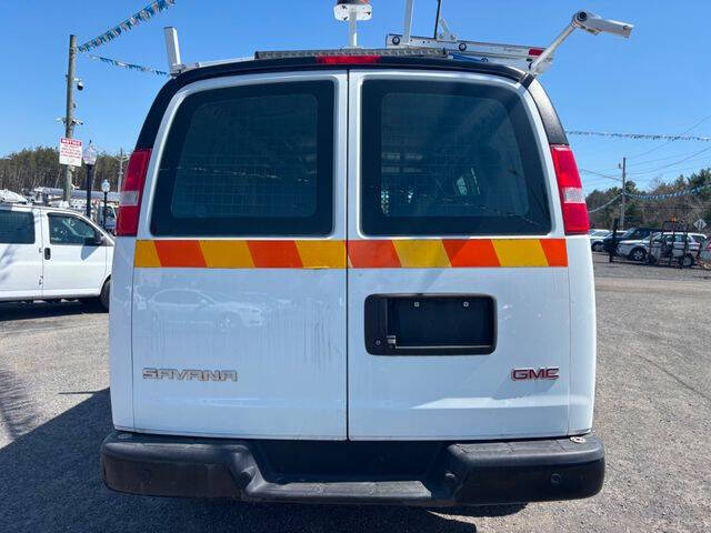 2017 GMC Savana 2500