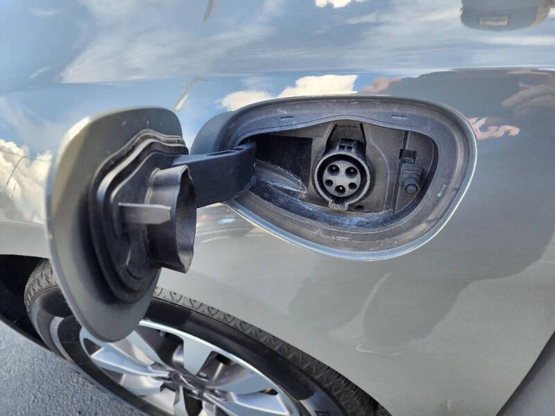 2021 Chrysler Pacifica Hybrid Touring L