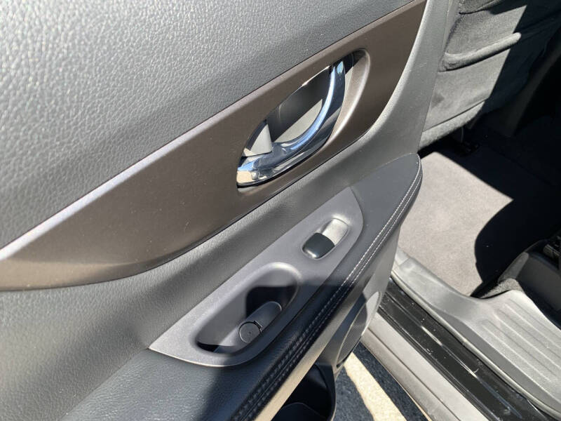 2014 Nissan Rogue SV