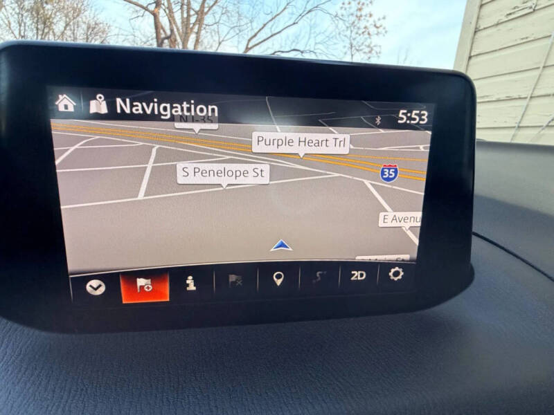 2018 Mazda MAZDA3 Touring