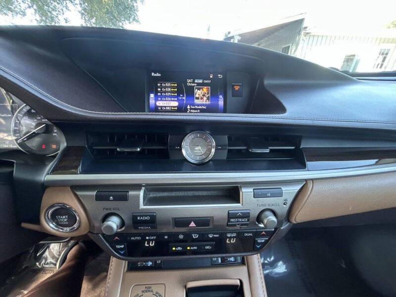 2016 Lexus ES 350