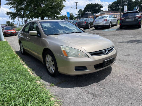 2007 Honda Accord for sale at Carz Unlimited in Richmond VA