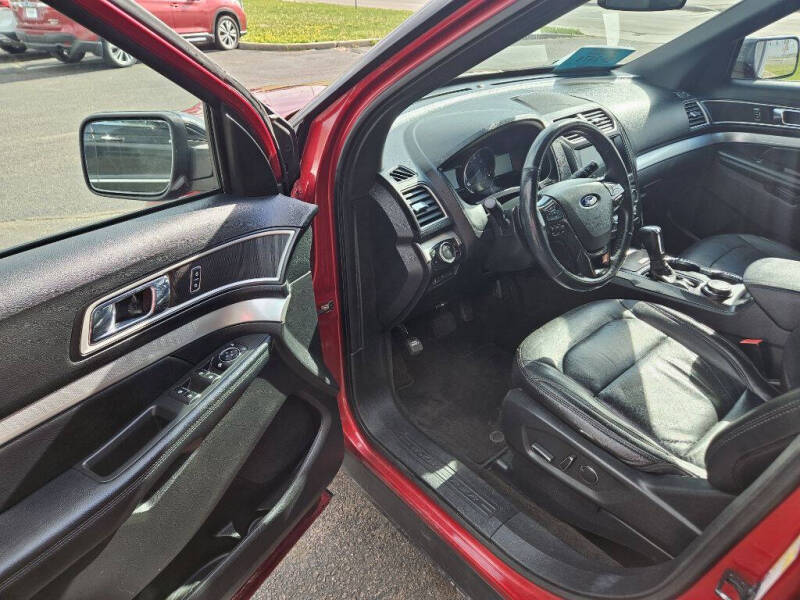 2017 Ford Explorer XLT
