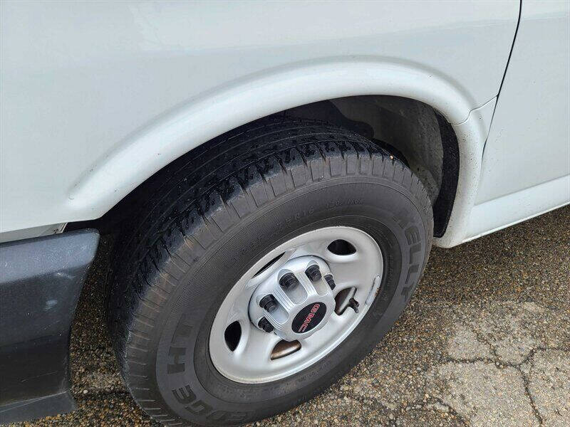 2018 GMC Savana 2500