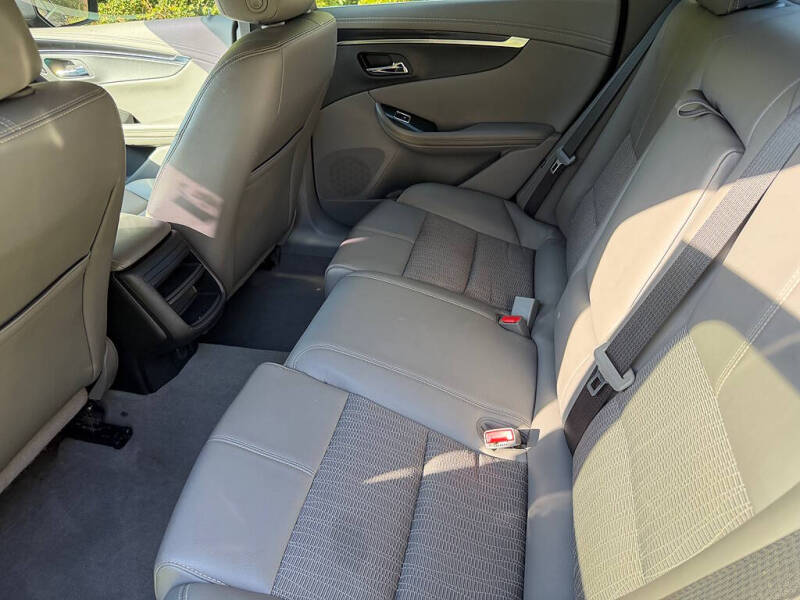 2019 Chevrolet Impala LS