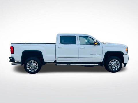 2017 GMC Sierra 2500HD Denali