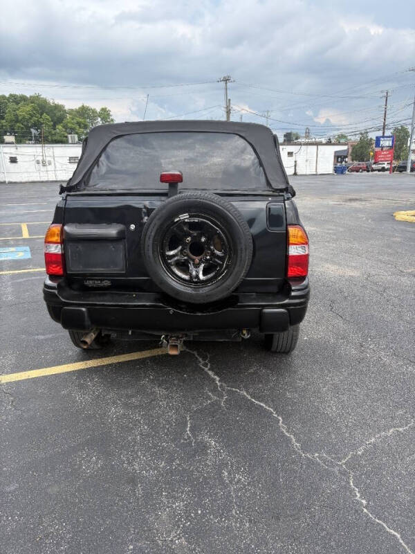 1999 Chevrolet Tracker