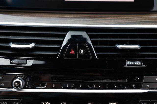 2019 BMW 5 Series 540i