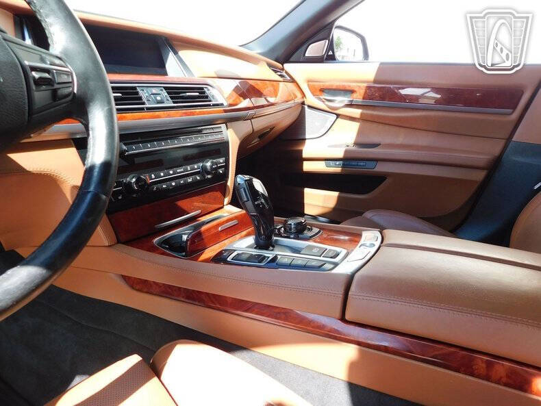 2013 BMW 7 Series