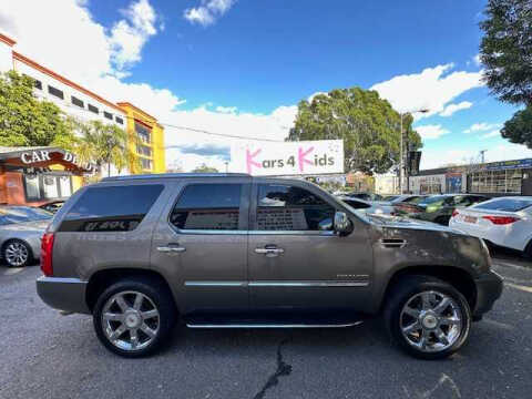 2014 Cadillac Escalade Luxury