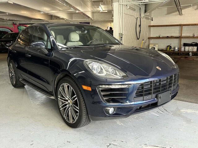 2018 Porsche Macan for sale at Certified Luxury Motors in Great Neck NY