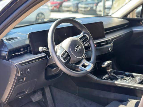 2025 Kia K5 LXS