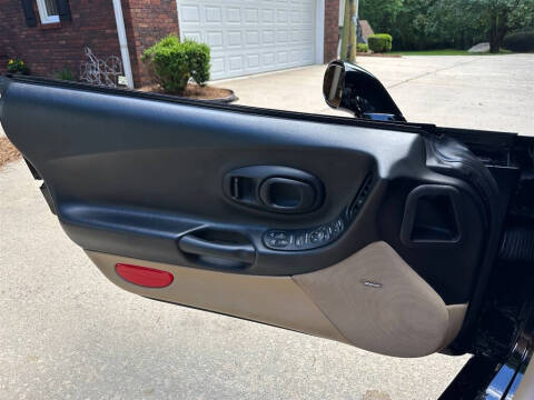 2004 Chevrolet Corvette