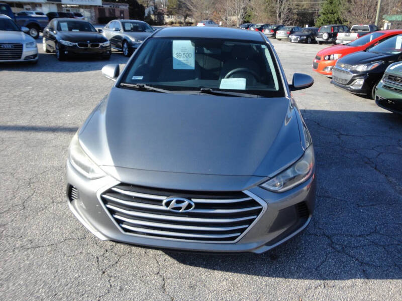 2018 Hyundai Elantra SE
