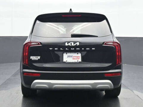 2022 Kia Telluride LX