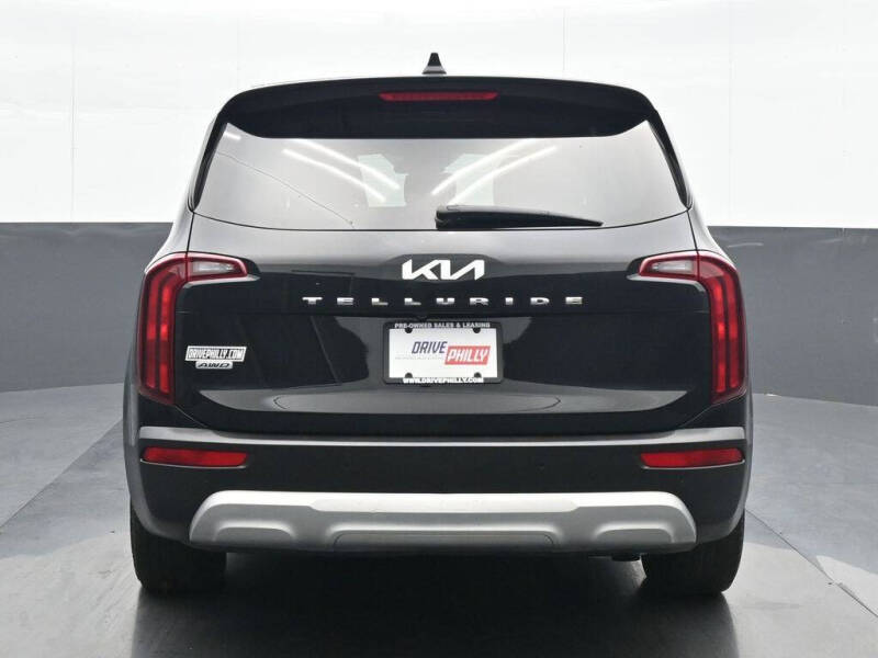 2022 Kia Telluride LX