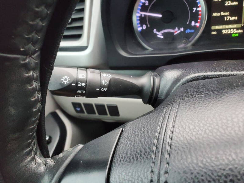 2019 Toyota Highlander LE Plus