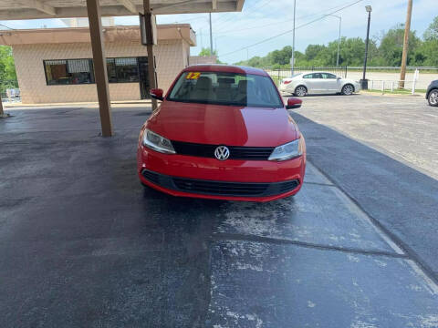 2012 Volkswagen Jetta for sale at Kansas City Motors in Kansas City MO