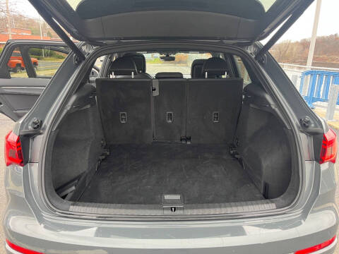 2020 Audi Q3 quattro Premium 45 TFSI