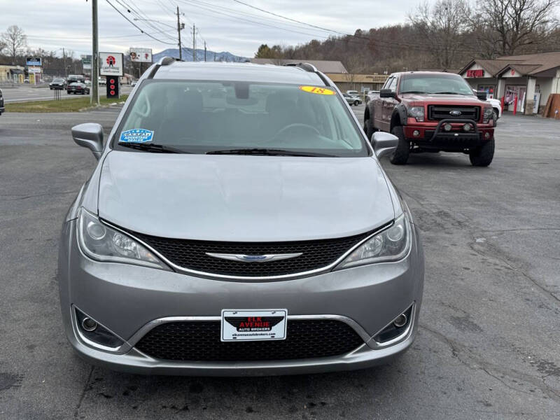 2018 Chrysler Pacifica for sale at Elk Avenue Auto Brokers in Elizabethton TN