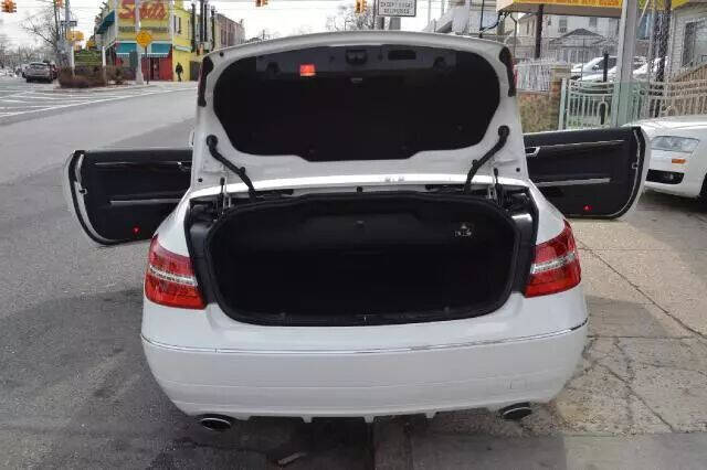 2011 Mercedes-Benz E-Class