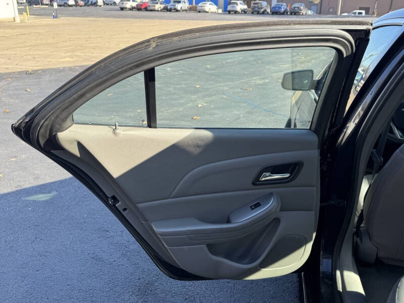 2015 Chevrolet Malibu LS