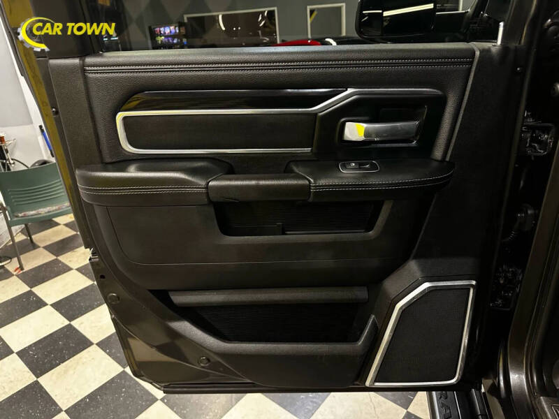 2021 RAM 3500 Laramie