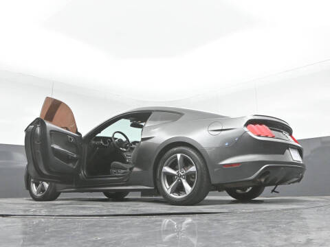 2016 Ford Mustang V6