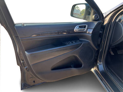 2011 Jeep Grand Cherokee Laredo