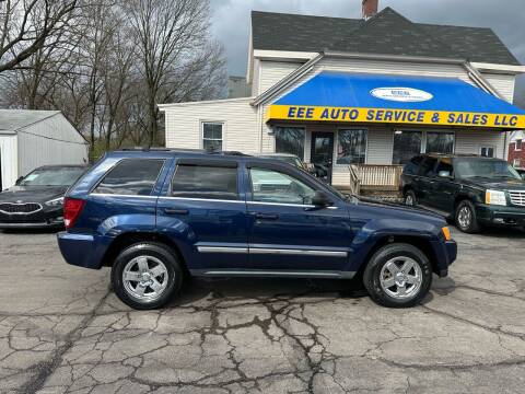 2005 Jeep Grand Cherokee for sale at EEE AUTO SERVICES AND SALES LLC in Cincinnati OH
