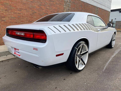 2012 Dodge Challenger SXT
