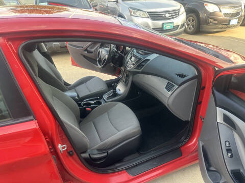 2014 Hyundai Elantra SE