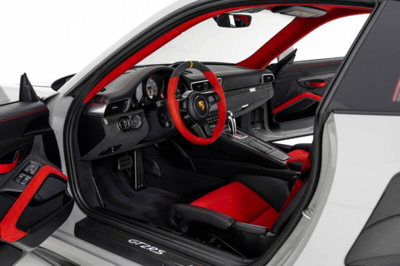 2018 Porsche 911 GT2 RS