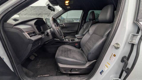 2023 Mitsubishi Outlander